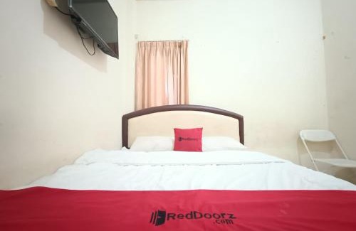 Tetebatu Hotel | RedDoorz Syariah near Rumah Sakit Umum Wisata UIT