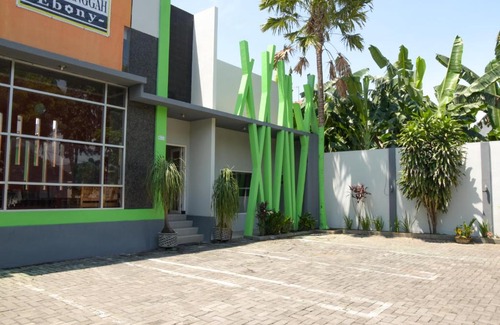 Probolinggo House | RedDoorz Syariah near Balai Kota Probolinggo 2