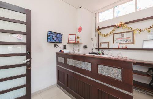 Padang House | RedDoorz Syariah near Jembatan Siti Nurbaya Padang