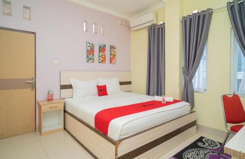 Barabai Hotel | RedDoorz Syariah Near Lapangan Dwiwarna Barabai