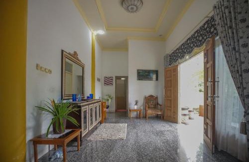 Banjarbaru House | RedDoorz Syariah near Museum Lambung Mangkurat 2