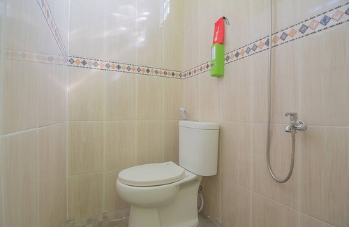 Subang Hotel | RedDoorz Syariah near Museum Wisma Karya Subang