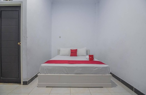 Tarakan House | RedDoorz Syariah near Ramayana Mall Tarakan