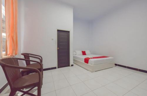 Tarakan House | RedDoorz Syariah near Ramayana Mall Tarakan