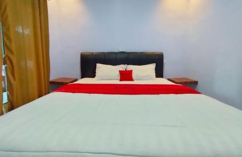 Wates House | RedDoorz Syariah Near Stasiun Wates