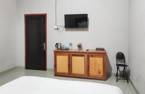 Sumatra House | RedDoorz Syariah Near Tugu Macan Kayu Aro