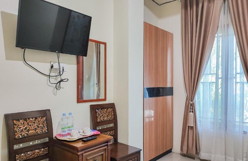 Sungai Penuh Hotel | RedDoorz Syariah @ Penginapan Citra Alam 2