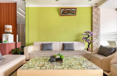 Malang House | RedDoorz Syariah @ Soekarno Hatta Indah 2