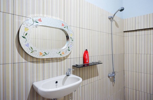 Wangi-Wangi House | RedDoorz @ Wangi Wangi Island Wakatobi