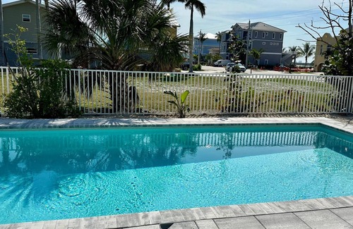 Laguna Shores House | Redfish Retreat - South End Pool Home