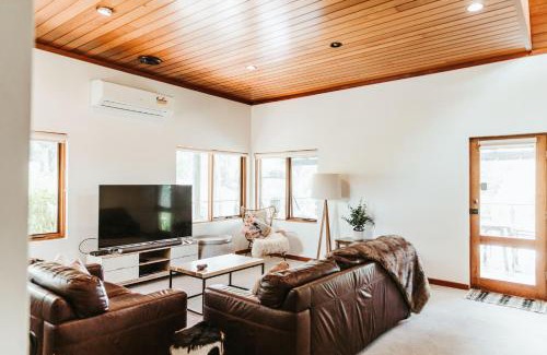 Hartley House | Redgate Homestead