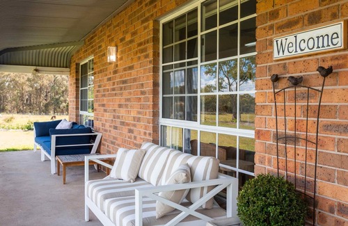 Nulkaba Cottage | Redims Hill Cottage - Renovated 3 bedroom cottage on working farm