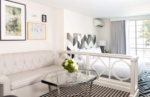 Norma Triangle Hotel | Rediscover Old Hollywood in Luxurious Suite, 4 Units with Balcony, Rooftop Pool!
