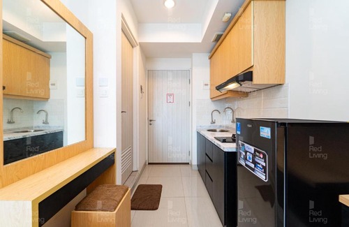 Bekasi Barat Hotel | RedLiving Apartemen Grand Kamala Lagoon - Owner Room Tower Barclay North