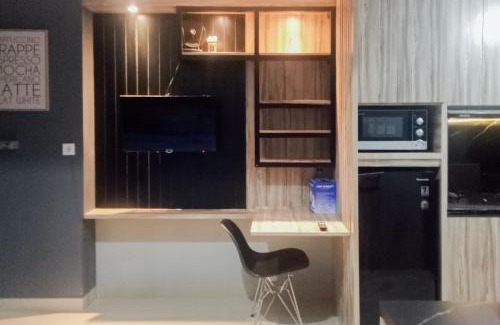 Sentul City Apartment | RedLiving Apartemen Royal Sentul Park - Budi Property