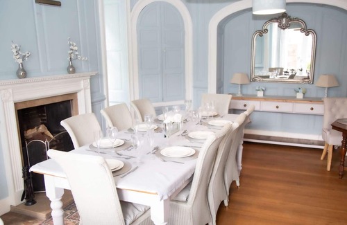 Kirkby Stephen House | Redmayne House is a beautiful 8 bedroom Grade II listed Georgian Townhouse located in Kirkby Stephen