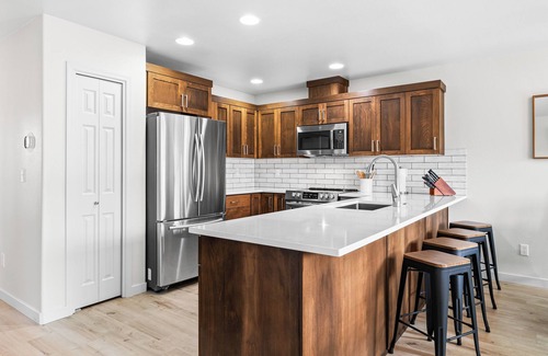 Redmond House | Redmond Getaway Hub | Adventure Awaits!