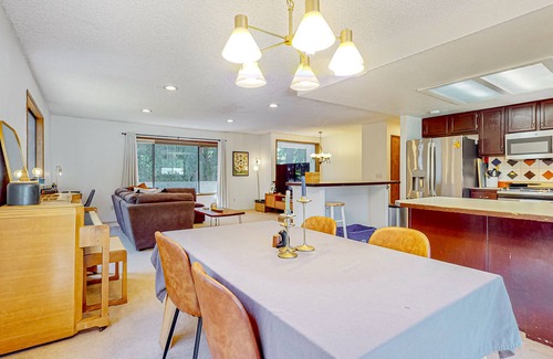 Union Hill-Novelty Hill House | Redmond Retreat - Upstairs | Duplex in Redmond