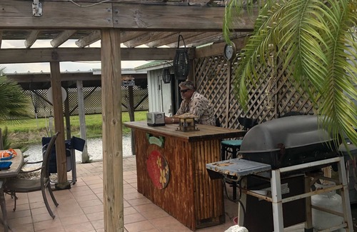 Buckhead Ridge House | Redneck Riviera ,fishing relaxing paradise On canal , very close to locks
