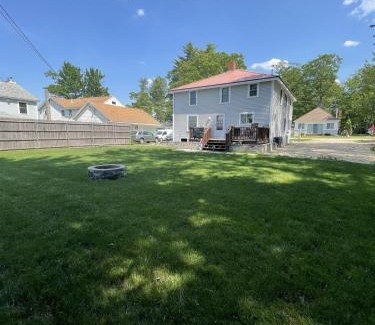 Sebago Villa | REDOAK LODGE LIMIT 10 home