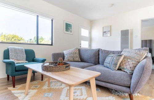 South Redondo Apartment | Redondo Beach 1br nr water restaurants shops LAX-1170