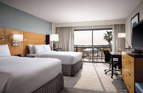 South Redondo House | Redondo Beach Retreat! Near Hermosa Pier, Pet-Friendly Stay with Balcony!