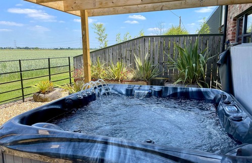 East Drayton House | Redroofs Barn Pet Friendly