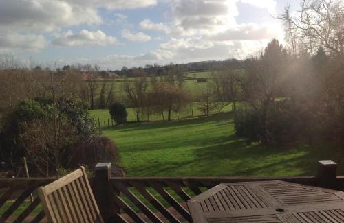 Boraston Bed & Breakfast | Redroofs