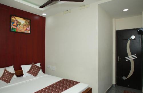 Nungambakkam Hotel | Redstone Hotel - Near US Consulate Nungambakkam