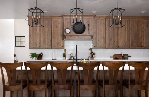 Driggs House | Redtail Rendezvouswith hot tub