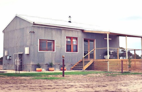 Tiparra Cottage | Redwing Shearer's Quarters