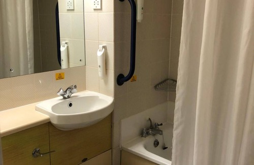 Astwick Hotel | Redwings Lodge Baldock