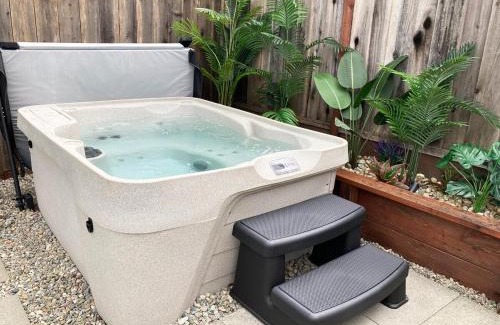 Felton House | Redwood Grove - Hot Tub PS5 Redwood Park