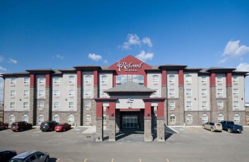 Clairmont Hotel | Redwood Inn & Suites