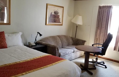 Brandon Hotel | Redwood Motor Inn
