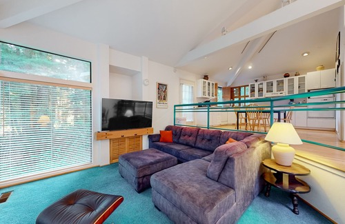 Crescent City House | Redwood retreat with large deck, grill, AC, & art collection - dog-friendly