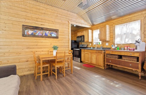 Fredericksburg Cabin | Reece's Ranch House - Cabin 1 - just outside charming Fredericksburg, TX