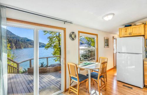 Hoodsport House | Reed's Cove Cabin