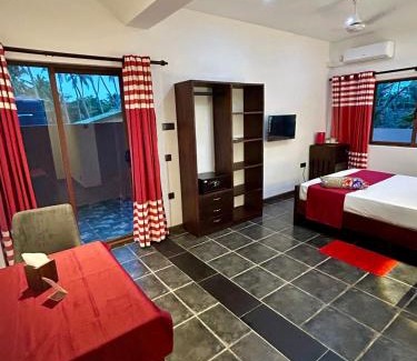 Pamunugama Villa | Reef Bungalow Private Villa, 6 bedrooms