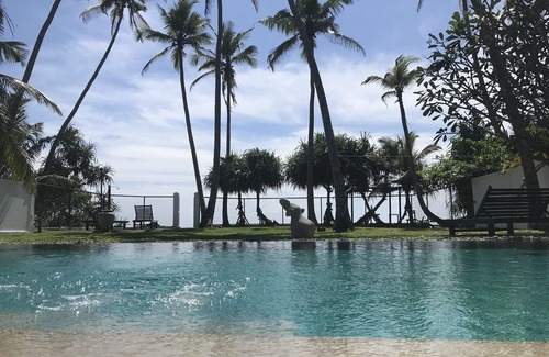 Matara Villa | Reef House - Family beach villa with pool