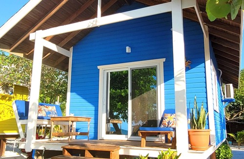 Roatan Cottage | Reefside Retreat Blue Casita