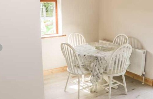 Westport Apartment | Reek View - Two Bedroom cottage