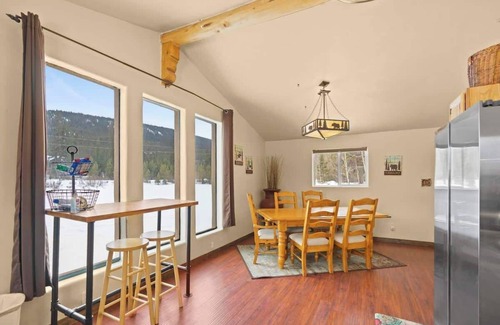 Alma House | Reel Mountain Getaway Stocked Private Fishing Pond