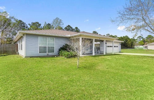 Long Beach House | Reel Paradise 3 Bedrooms