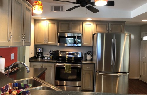 Crawfordville House | Reel Pelican Paradise located in Paradise village, Shellpoint Beach on the Gulf