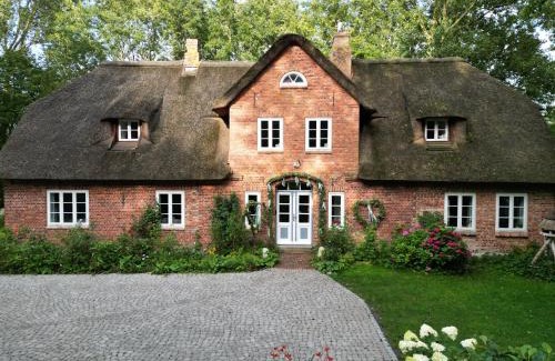 Oldenswort Apartment | Reetdachhaus Warft Simmerdeis - Maisonettewohnung