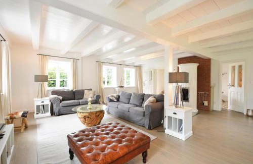 Midlum House | Reethus Doerpsend Haus 2