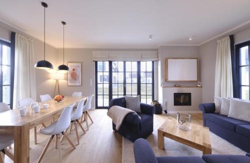Dranske Villa | Reetland am Meer - Luxus Reetdachvilla mit 3 Schlafzimmern, Sauna und Kamin G05