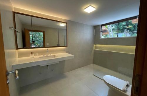 Itacoatiara House | Refúgio com vista mar e verde