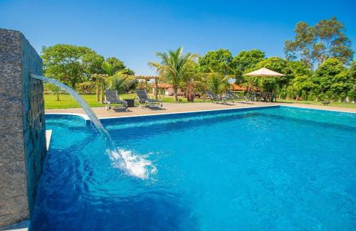 Centro House | Refúgio de Lazer: Chácara c/Espaço e Conforto